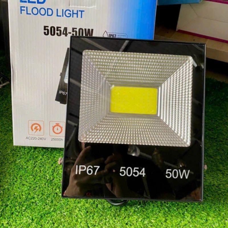 D5054N50W