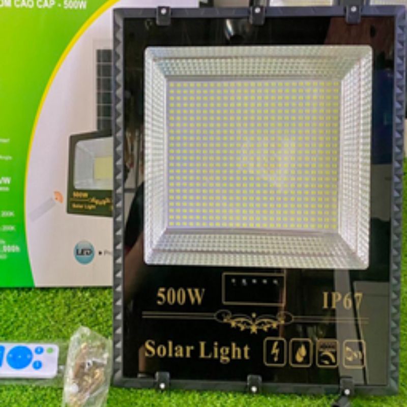Đèn pha vuông nhôm DBS500W năng lượng mặt trời 500W