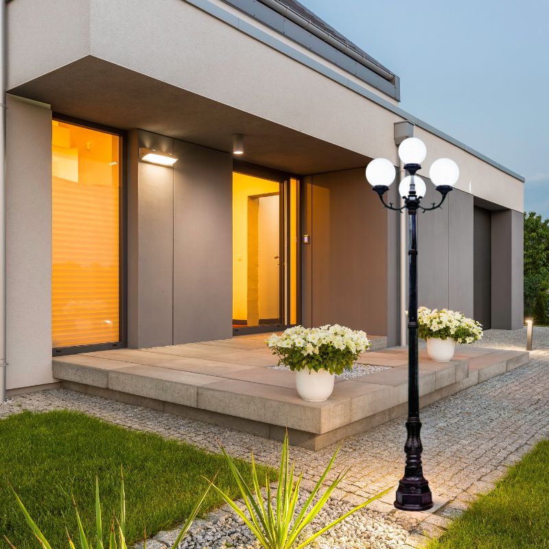 Mẫu đèn trụ sân vườn CT60 nằm trong danh mục đèn trụ dành cho lối đi tại Đèn Sài Gòn