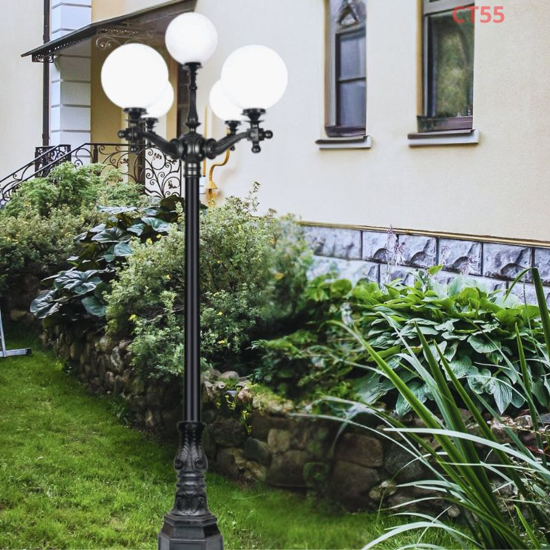 Đèn trụ sân vườn CT 55 với thiết kế bán cổ điển phù hợp với sân vườn biệt thự